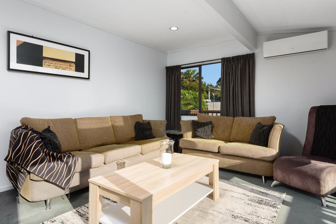 Convenient Family Bach With Easy Access To Blake Park The Beach And Downtown Маунт-Маунгани Экстерьер фото